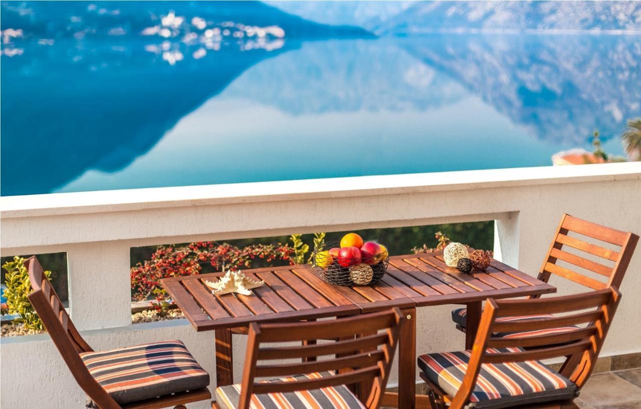 Villa Rossa Kotor Exteriör bild
