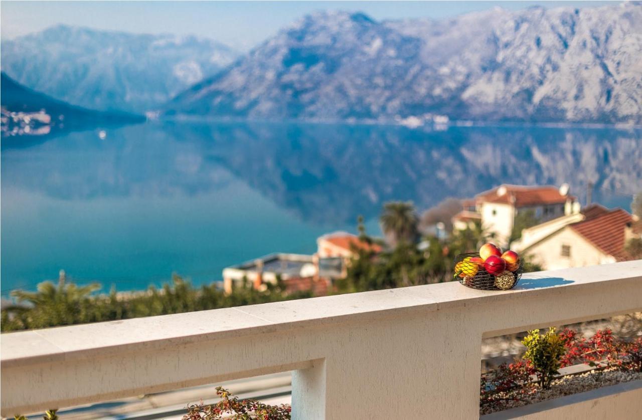 Villa Rossa Kotor Exteriör bild